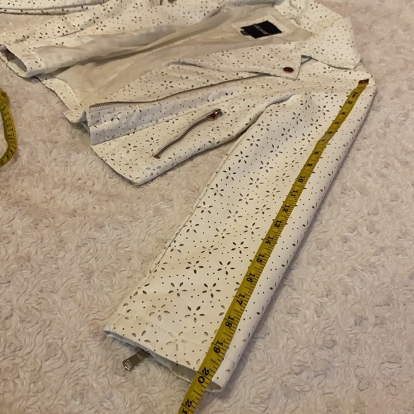 ✨ME JANE leather white jacket - Picture 3 of 11